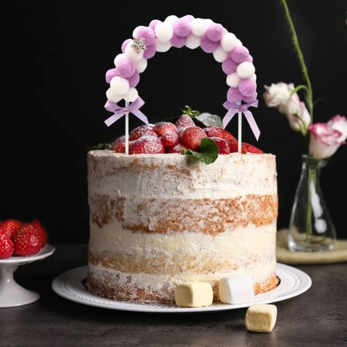 T-0380_Taartdecoratie_Geboorte_Taarttopper_Pom_Pom_Boog_Ster_Paars_m.jpg