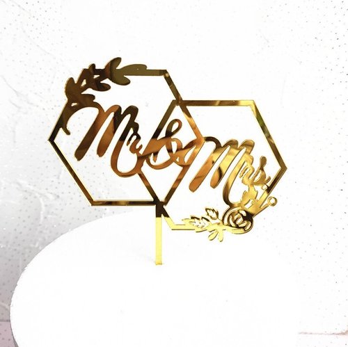 T-0487_Taart_Decoratie_Bruiloft_Taarttopper_Mr__Mrs_Goud_Bloemen_m.jpg
