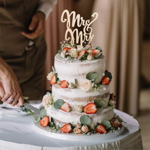 T-0717_Taart_Decoratie_Bruiloft_Taarttopper_Mr__Mrs_Hout_Sierlijk_m.png